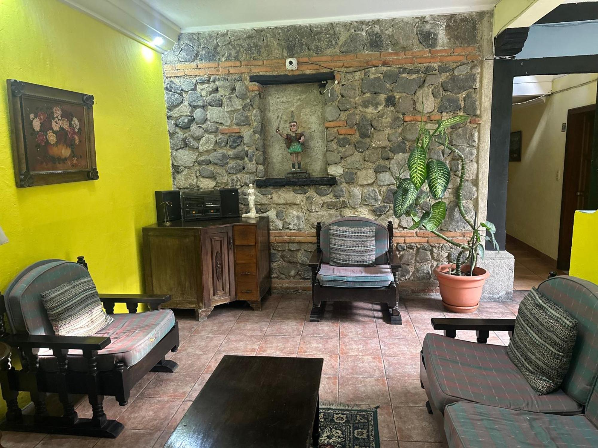 Don Valentino Hotel Antigua Luaran gambar