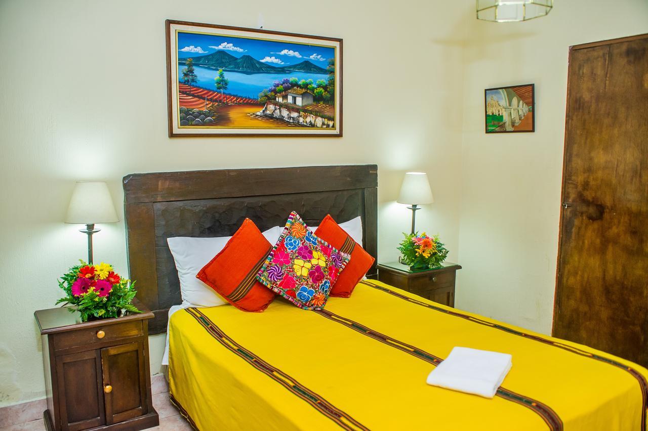 Don Valentino Hotel Antigua Luaran gambar