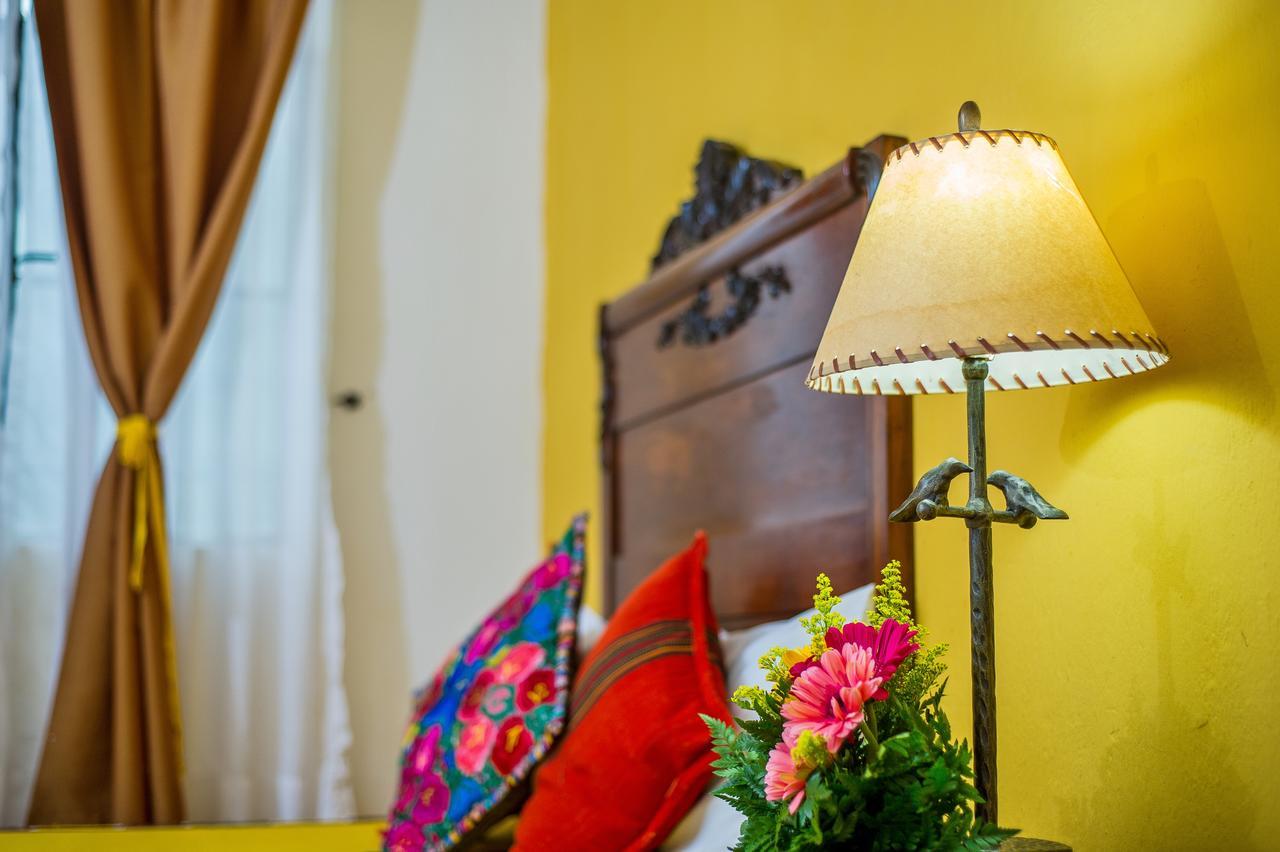 Don Valentino Hotel Antigua Luaran gambar
