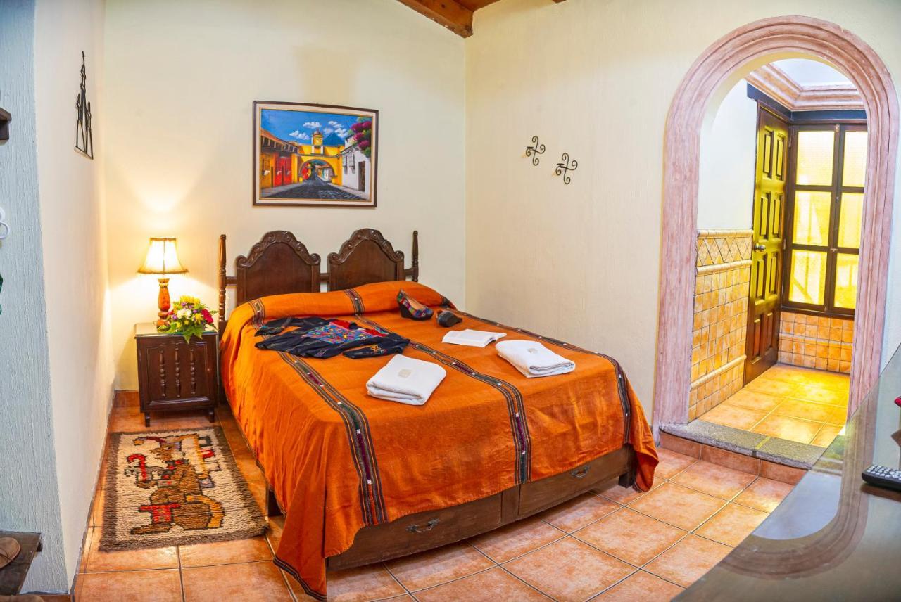 Don Valentino Hotel Antigua Luaran gambar