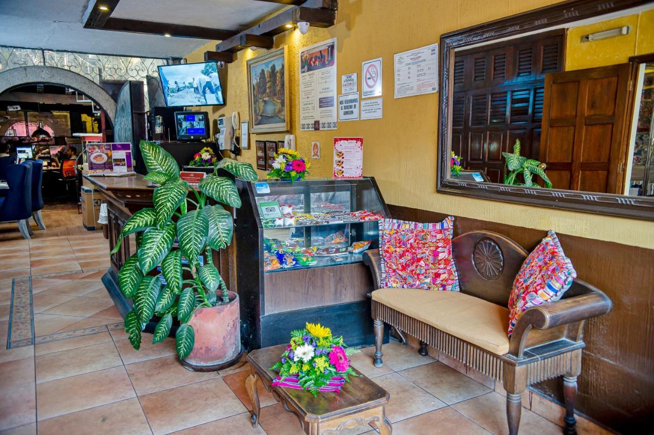 Don Valentino Hotel Antigua Luaran gambar